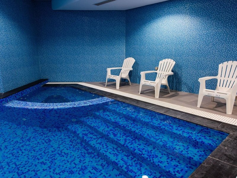 Rozana Hotel 7