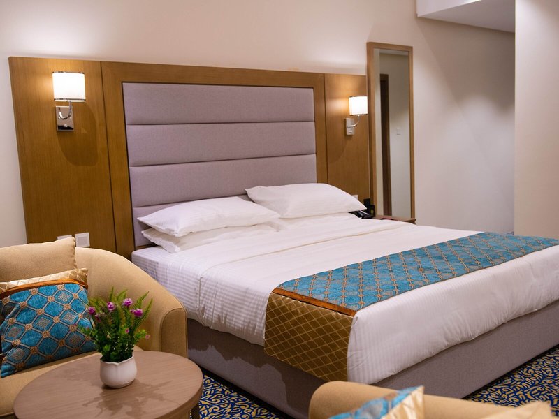 Rozana Hotel 47