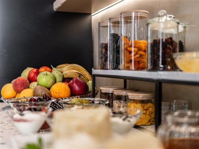 Majo Suites Hotel 28