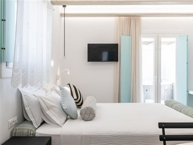Majo Suites Hotel 36