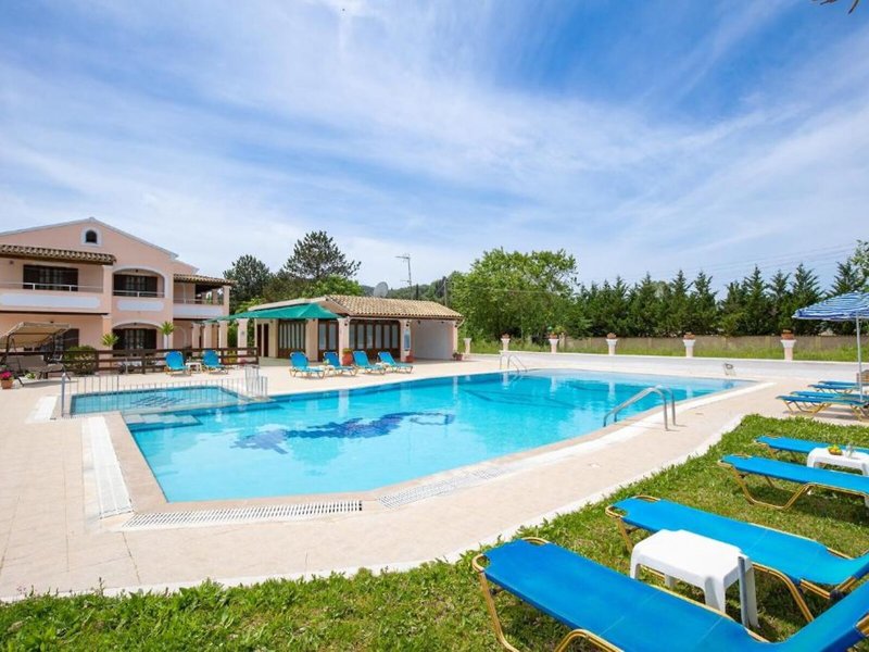 Nikos Pool Apartments - Upper Floor 2