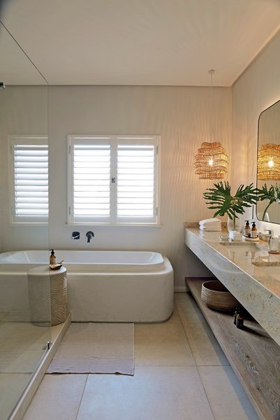Sala Beach House 4