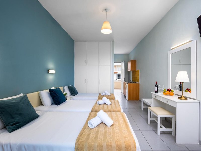 Bayside Hotel Katsaras 35