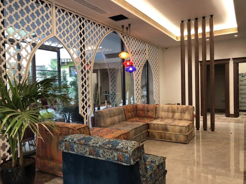 Sunrise Premium Hotel 10