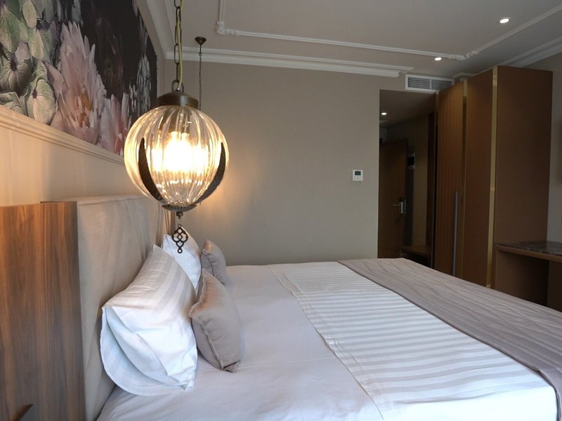 Sunrise Premium Hotel 21