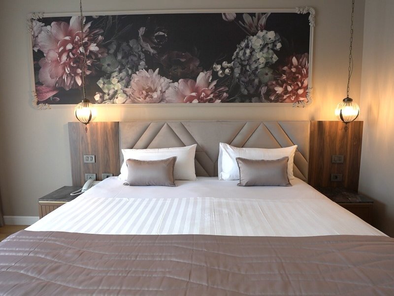 Sunrise Premium Hotel 32