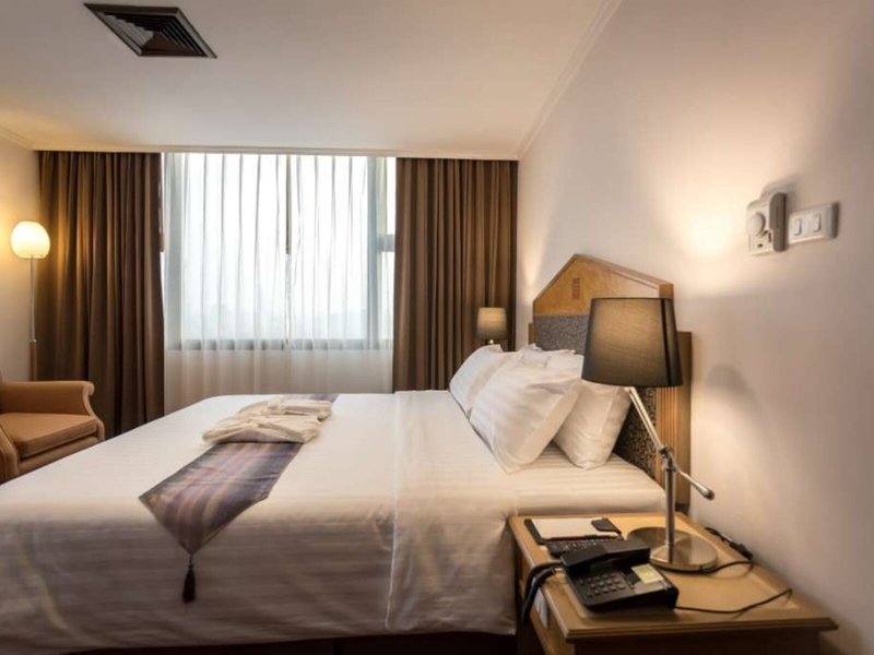Grand Tower Inn Rama VI 14