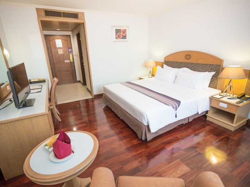 Grand Tower Inn Rama VI 21