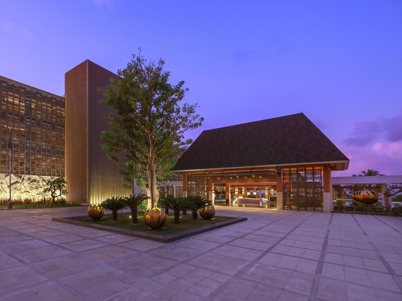 Pullman Lombok Mandalika Beach Resort 1