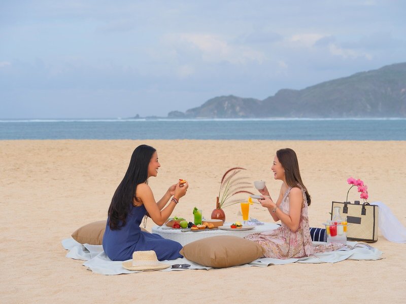 Pullman Lombok Mandalika Beach Resort 3