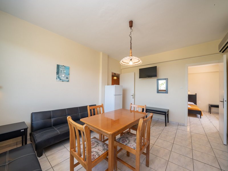 Lorenzo House Apartments 11