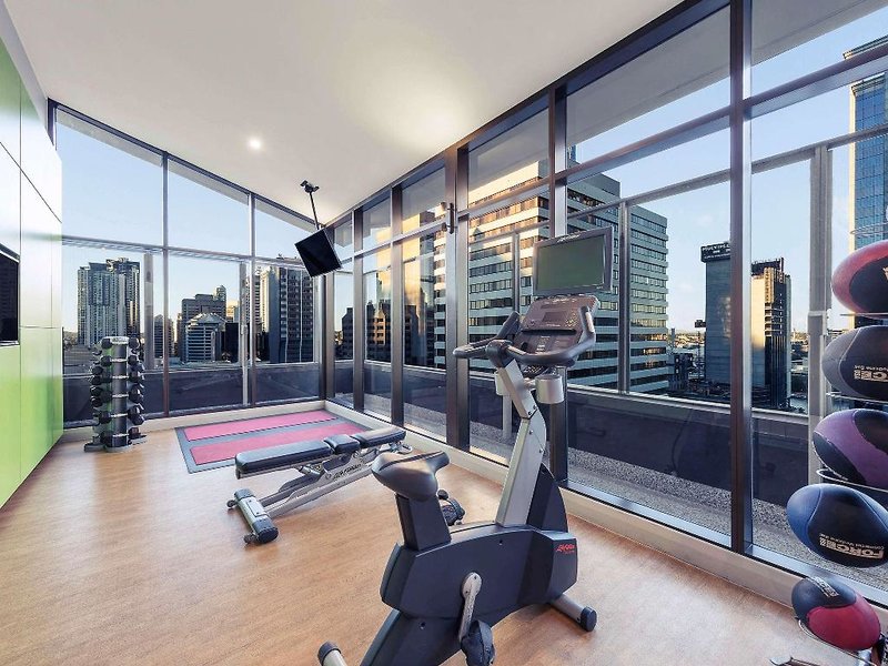 Mercure Brisbane King George Square 4