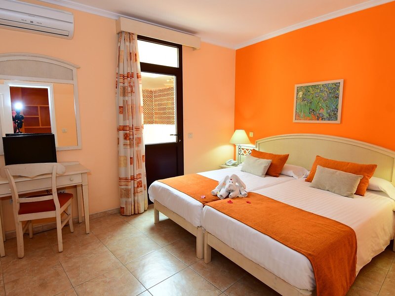 Villa Mar Hotel 32 - Room Example