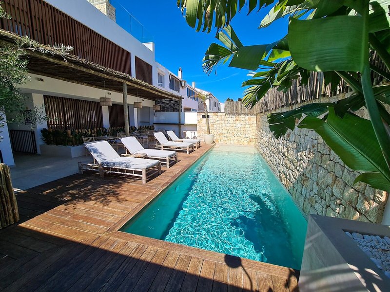 S´Estancia Suites 8
