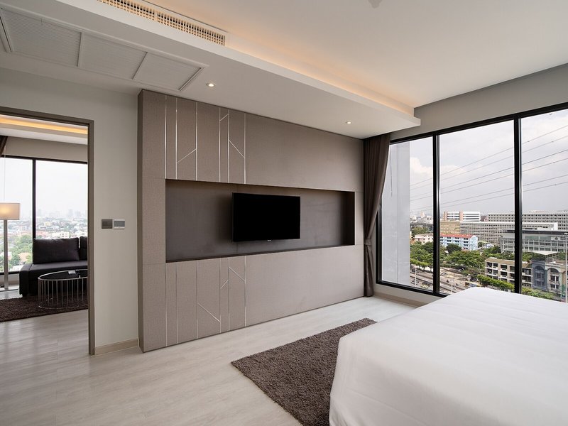 Thaya Hotel Bangkok 28