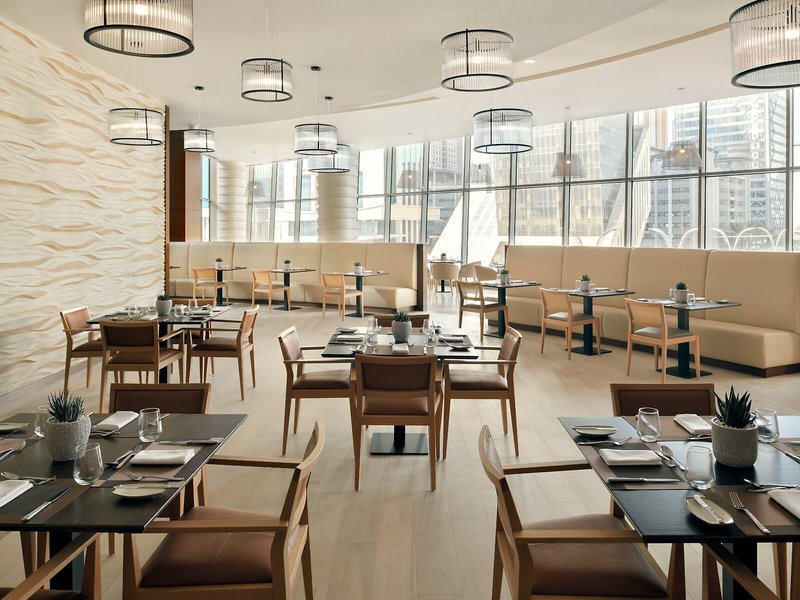 Le Méridien City Center, Doha 15
