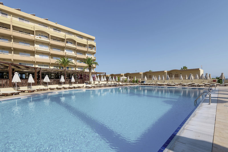 Sun Beach Resort Complex 7