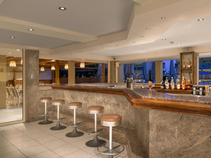 Sun Beach Resort Complex 4