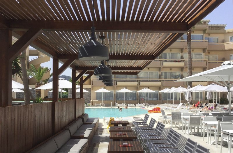 Sun Beach Resort 13