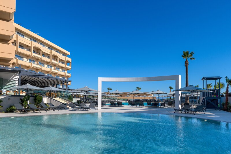 Sun Beach Resort 24