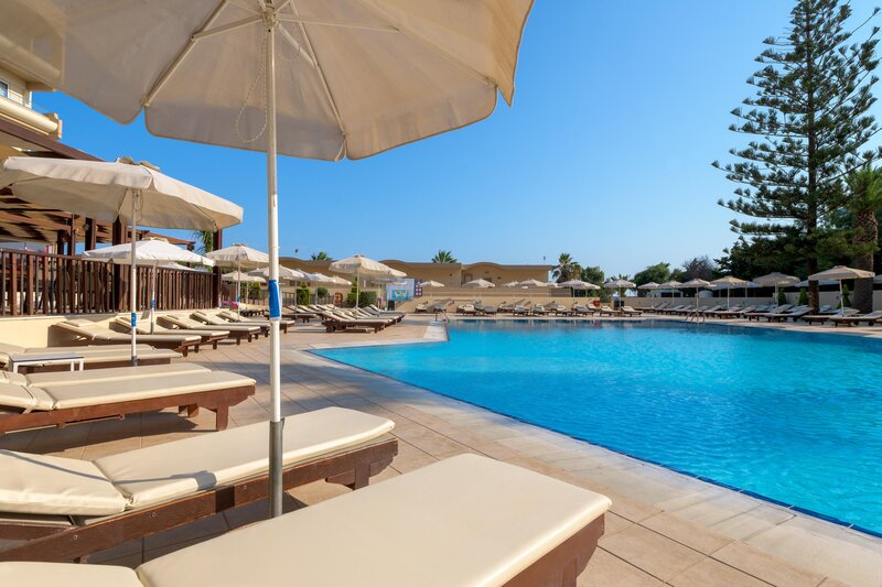 Sun Beach Resort 47