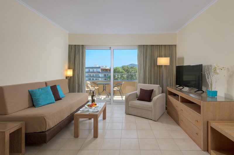 Sun Beach Resort 34