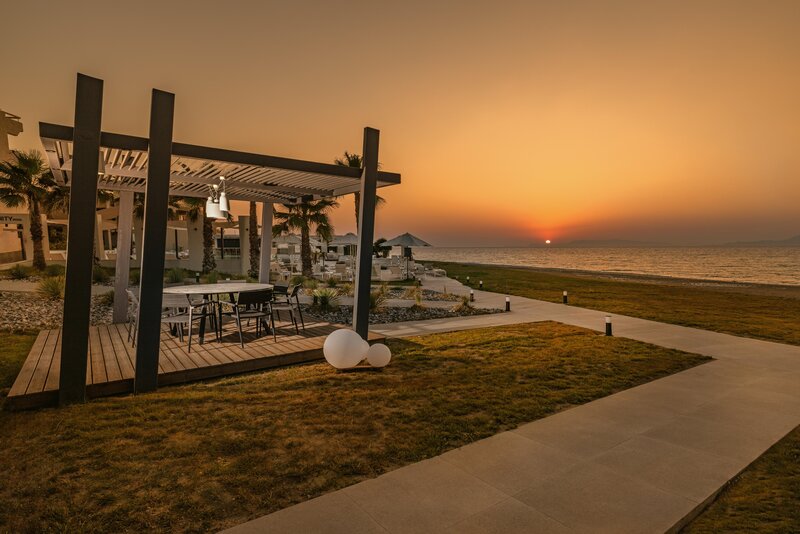 Sun Beach Resort 183