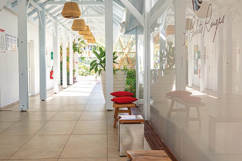 Les Galets Rouges Lodges & Spa 25
