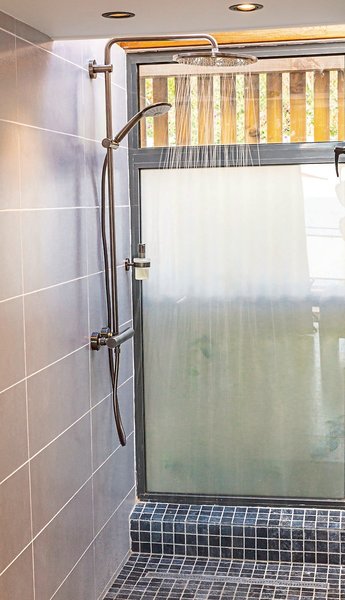 Les Galets Rouges Lodges & Spa 45