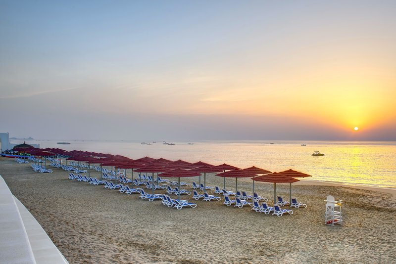 Royal M Al Aqah Beach Resort 9