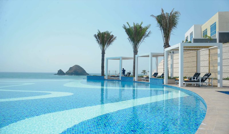 Royal M Hotel & Resort Al Aqah 14