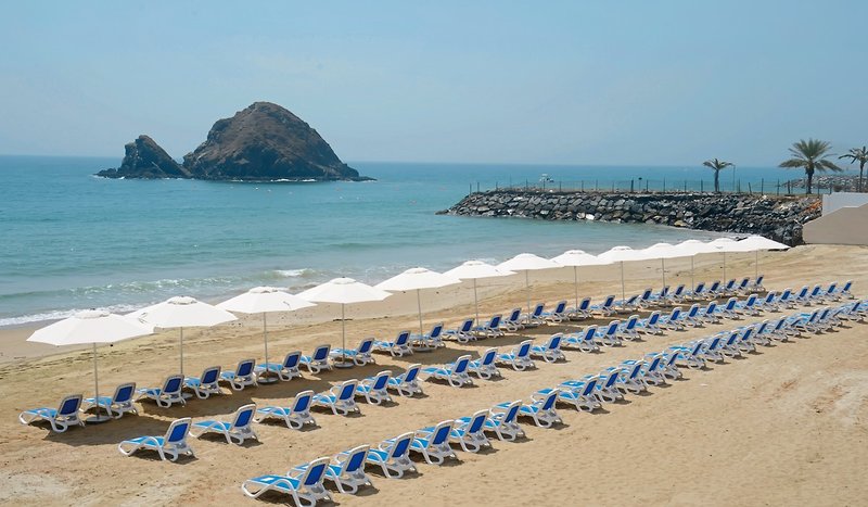 Royal M Hotel & Resort Al Aqah 8