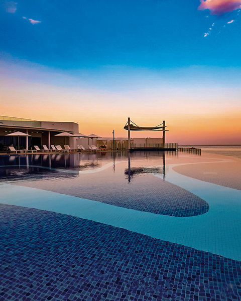 Royal M Hotel & Resort Al Aqah 11