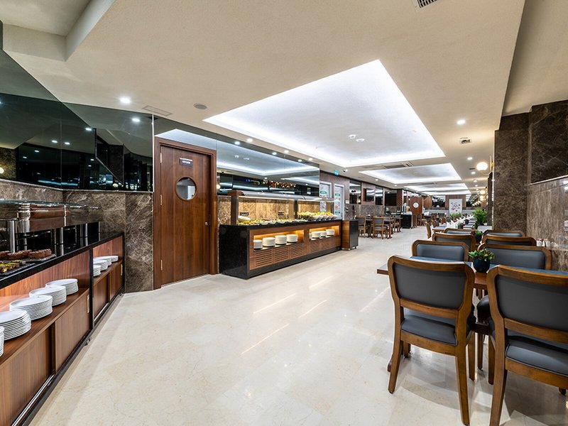Aprilis Deluxe Hotel 19