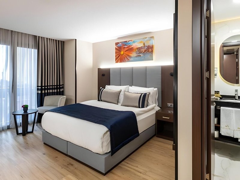 Aprilis Deluxe Hotel 37