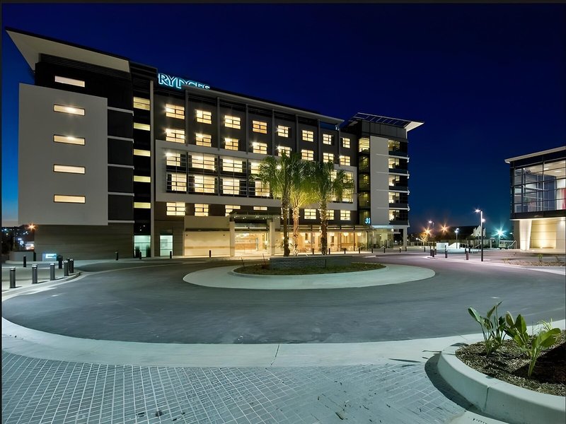 Rydges Campbelltown 4