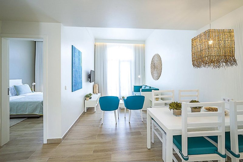 Tarrafal Alfândega Suites 8