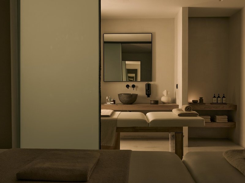 KOIA All-Suite Wellbeing Resort 24