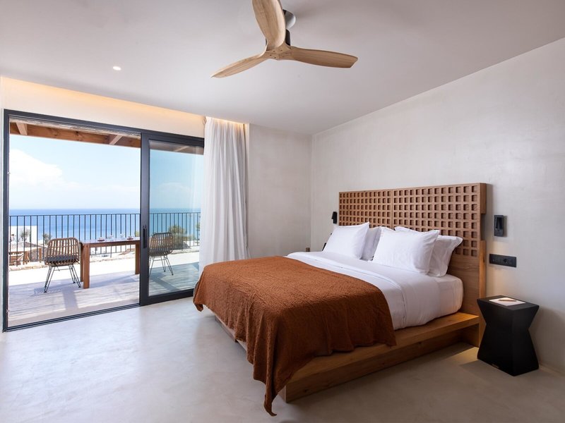 KOIA All-Suite Wellbeing Resort 25
