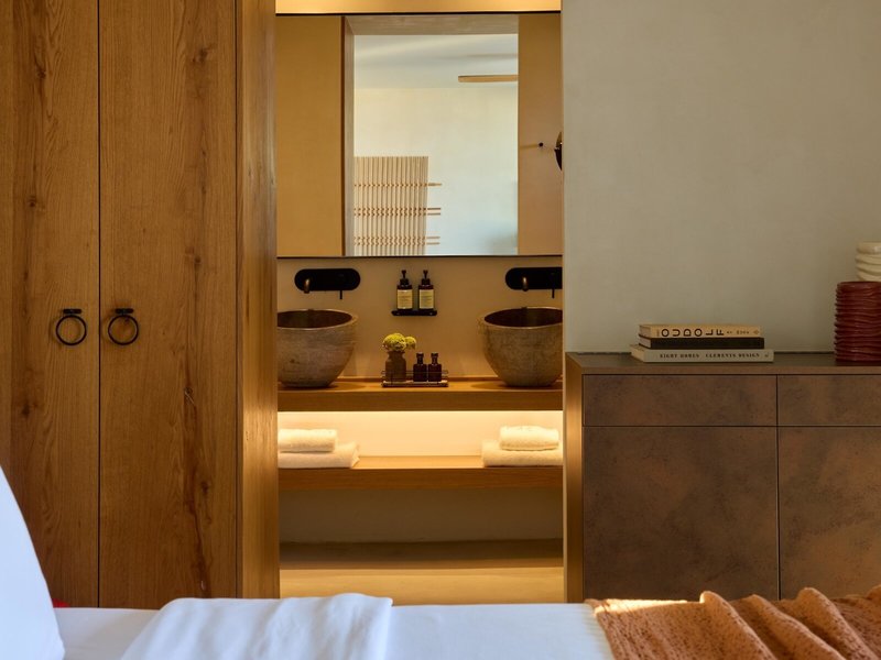 KOIA All-Suite Wellbeing Resort 37