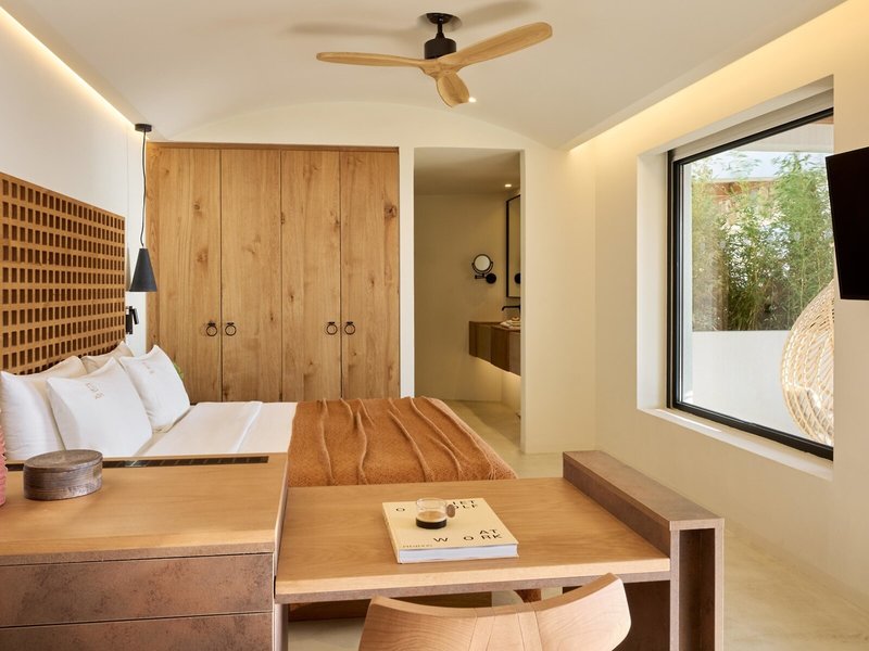 KOIA All-Suite Wellbeing Resort 41