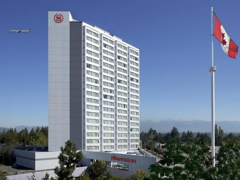 Sheraton Vancouver Guildford Hotel 2