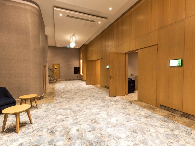 Radisson Hotel Istanbul Harbiye 9