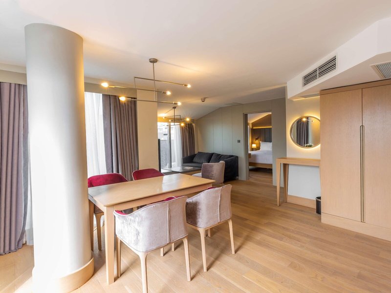 Radisson Hotel Istanbul Harbiye 13