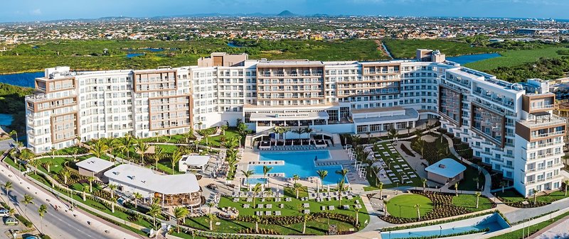 Embassy Suites by Hilton Aruba Resort 4