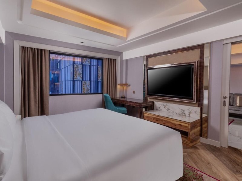 Aira Hotel 34
