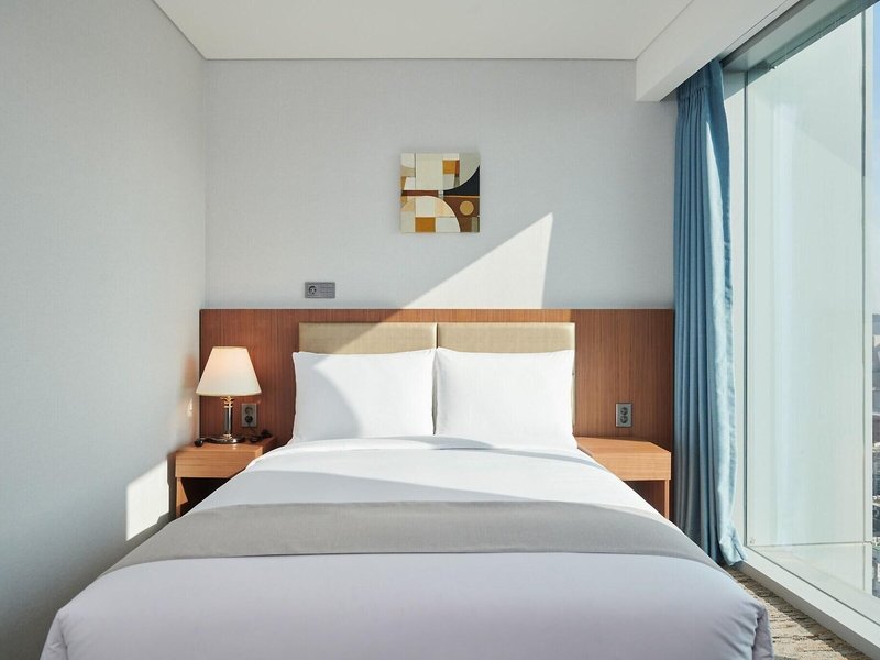 Stanford Hotel Myeongdong 8