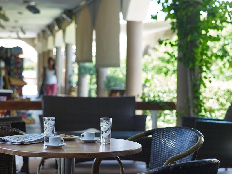 Epsilon Hotel Apartments 19