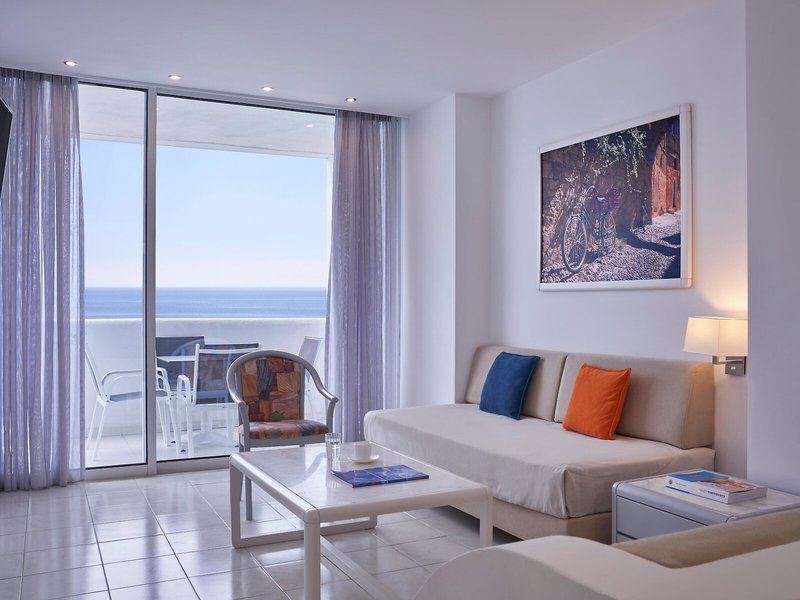 Epsilon Hotel Apartments 33