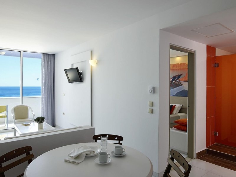 Epsilon Hotel Apartments 36